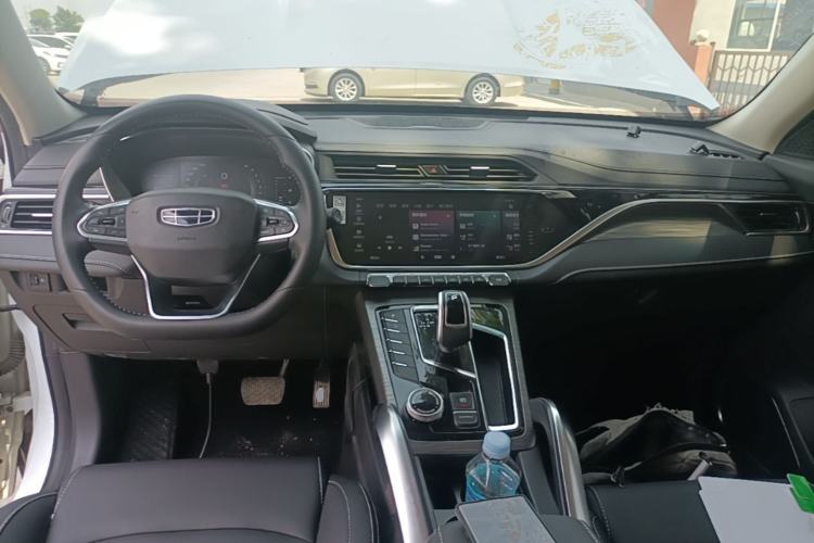 Used Geely Auto Emgrand X7 Sport 2020 1.8TD DCT Smart Connect PRO Center Console
