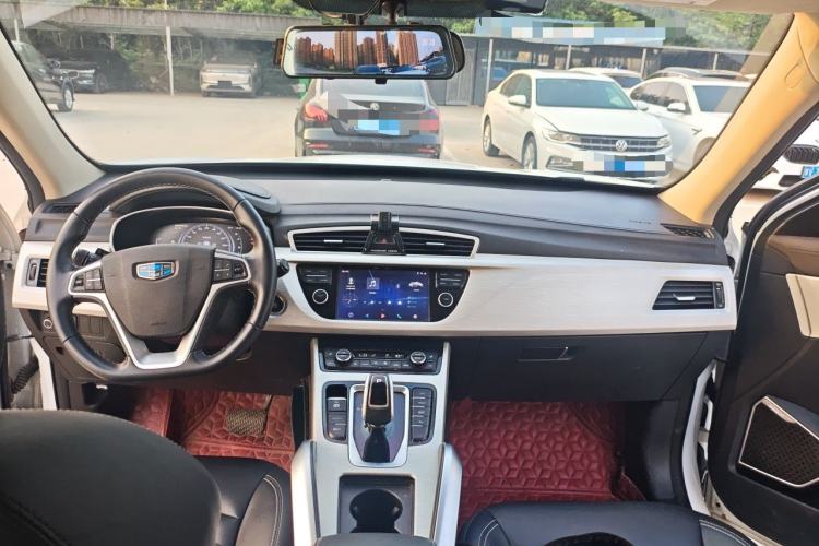 Used Geely Auto Emgrand X7 Sport 2020 1.8TD DCT Two-Wheel Drive Zhiya Model Center Console