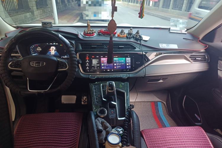 Used Geely Auto Emgrand X7 Sport 2020 1.8TD DCT ZhiZun PRO Center Console