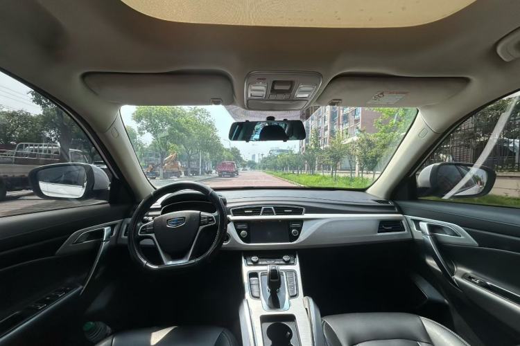 Used Geely Auto Emgrand X7 Sport 2020 1.8TD DCT Two-Wheel Drive Smart Connect 4G-Enabled Version Center Console