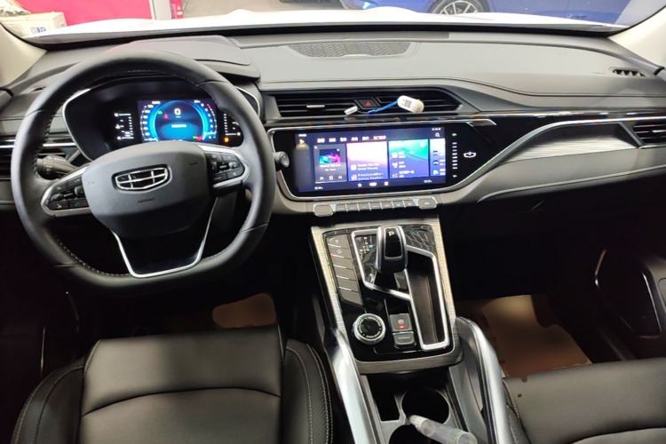 Used Geely Auto Emgrand X7 Sport 2020 1.8TD DCT Smart Connect PRO Center Console