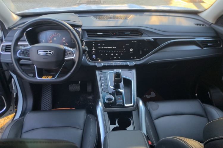Used Geely Auto Emgrand X7 Sport 2020 1.8TD DCT Smart PRO Center Console