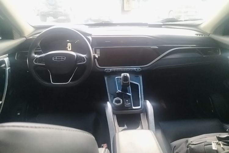 Used Geely Auto Emgrand X7 Sport 2020 1.8TD DCT ZhiZun PRO Center Console