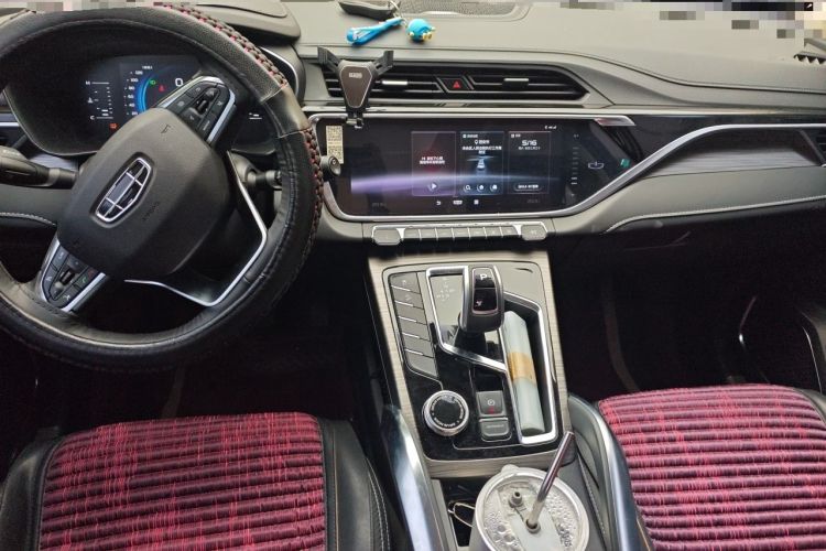 Used Geely Auto Emgrand X7 Sport 2020 1.8TD DCT Smart Connect PRO Center Console