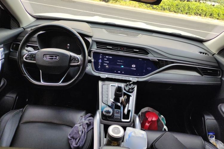 Used Geely Auto Emgrand X7 Sport 2020 1.8TD DCT Smart PRO Center Console
