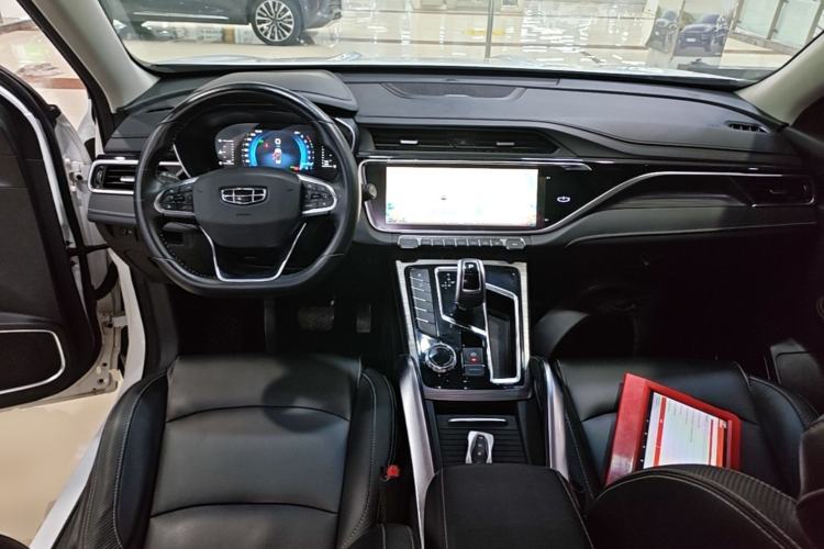 Used Geely Auto Emgrand X7 Sport 2020 1.8TD DCT Smart Connect PRO Center Console