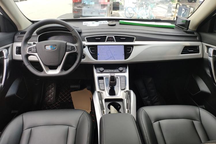 Used Geely Auto Emgrand X7 Sport 2020 1.8TD DCT Two-Wheel Drive Smart Connect 4G-Enabled Version Center Console