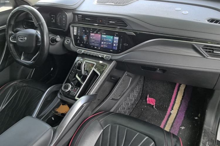 Used Geely Auto Emgrand X7 Sport 2020 1.8TD DCT Smart Connect PRO Center Console