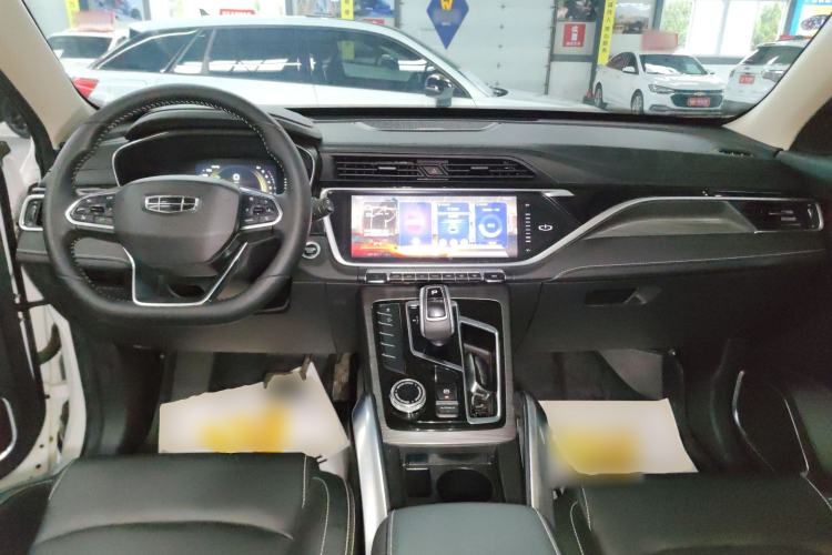 Used Geely Auto Emgrand X7 Sport 2020 1.8TD DCT Smart Connect PRO Center Console