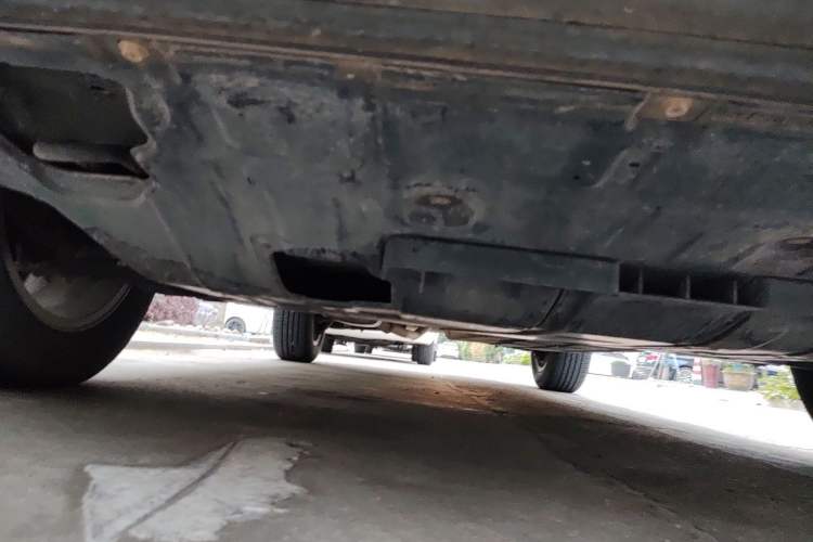 Used Geely Auto Emgrand X7 Sport 2020 1.8TD DCT Two-Wheel Drive Smart Connect 4G-Enabled Version Chassis Front