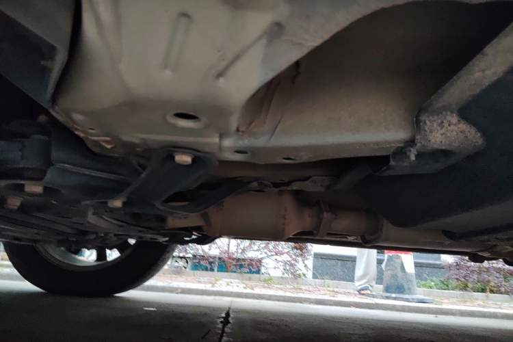 Used Geely Auto Emgrand X7 Sport 2020 1.8TD DCT Two-Wheel Drive Smart Connect 4G-Enabled Version Chassis Front Left