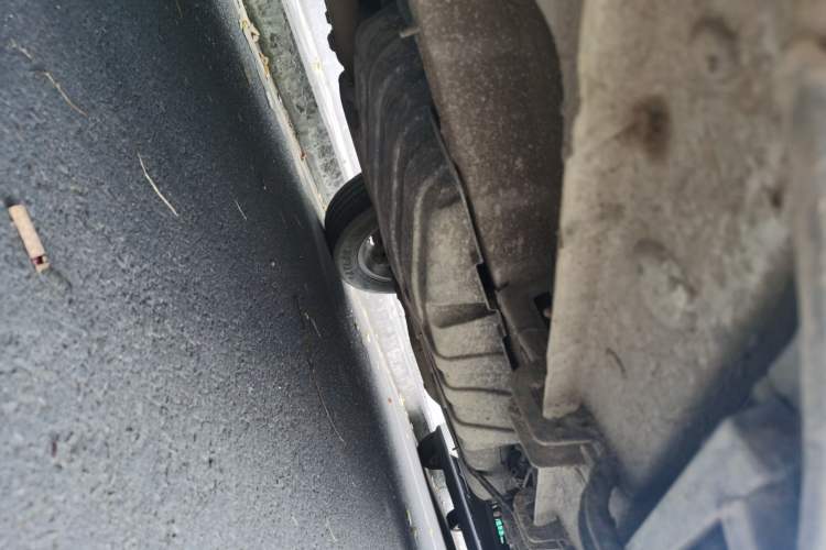 Used Geely Auto Emgrand X7 Sport 2020 1.8TD DCT Two-Wheel Drive Smart Connect 4G-Enabled Version Chassis Front Left