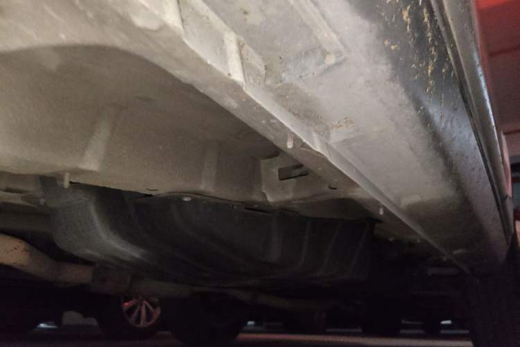 Used Geely Auto Emgrand X7 Sport 2020 1.8TD DCT Two-Wheel Drive Smart Connect 4G-Enabled Version Chassis Front Left