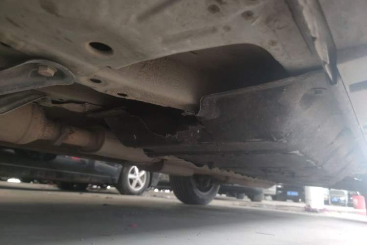 Used Geely Auto Emgrand X7 Sport 2020 1.8TD DCT Two-Wheel Drive Smart Connect 4G-Enabled Version Chassis Front Left