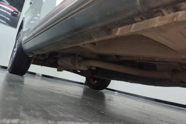 Used Geely Auto Emgrand X7 Sport 2020 1.8TD DCT Two-Wheel Drive Smart Connect 4G-Enabled Version Chassis Front Right