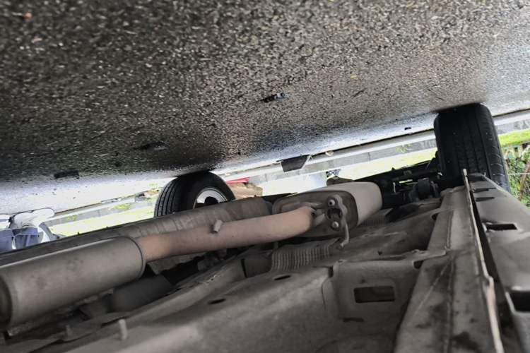 Used Geely Auto Emgrand X7 Sport 2020 1.8TD DCT Two-Wheel Drive Smart Connect 4G-Enabled Version Chassis Front Right