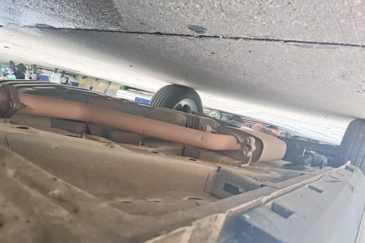Used Geely Auto Emgrand X7 Sport 2020 1.8TD DCT Two-Wheel Drive Zhiya Model Chassis Front Right