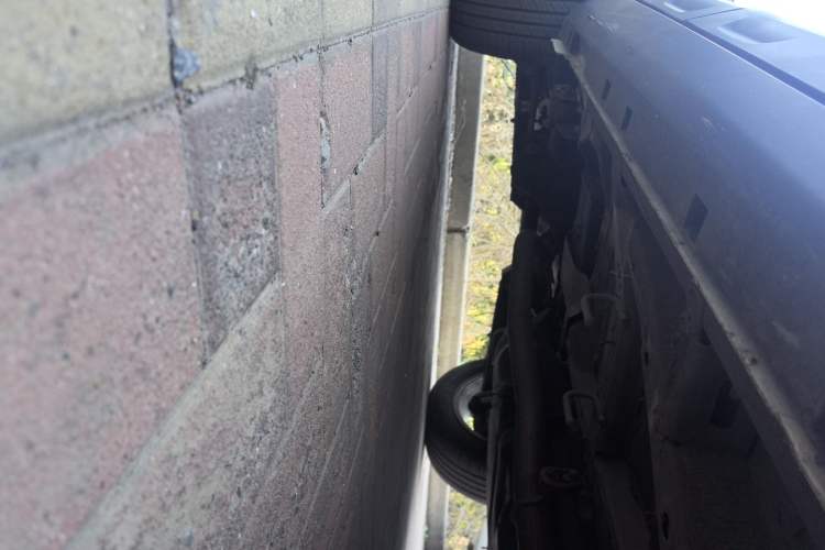 Used Geely Auto Emgrand X7 Sport 2020 1.8TD DCT Two-Wheel Drive Zhiya Model Chassis Front Right