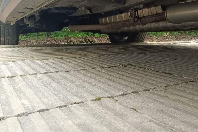 Used Geely Auto Emgrand X7 Sport 2020 1.5TD Automatic Smart Connect PRO Chassis Front Right