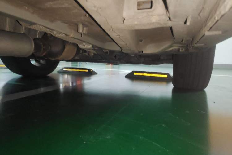 Used Geely Auto Emgrand X7 Sport 2020 1.8TD DCT Zhi Ling PRO Chassis Front Right