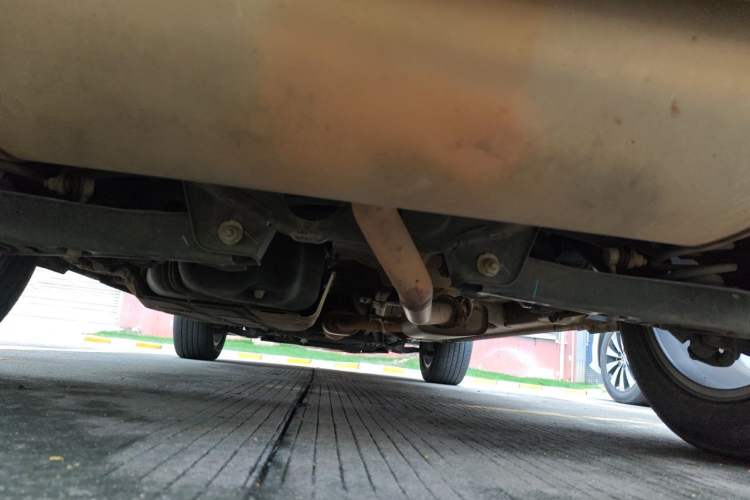Used Geely Auto Emgrand X7 Sport 2020 1.8TD DCT Two-Wheel Drive Zhiya Model Chassis Rear