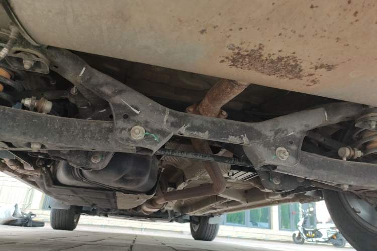 Used Geely Auto Emgrand X7 Sport 2020 1.5TD Automatic Smart Connect PRO Chassis Rear