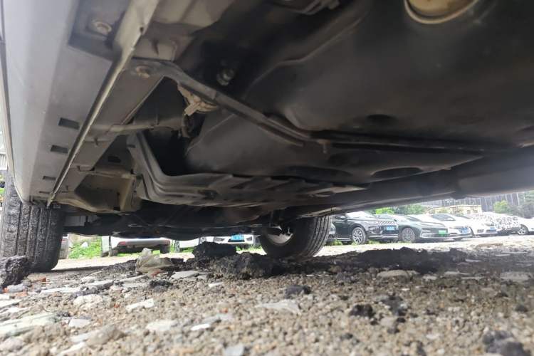 Used Geely Auto Emgrand X7 Sport 2020 1.8TD DCT Two-Wheel Drive Smart Connect 4G-Enabled Version Chassis Rear Left