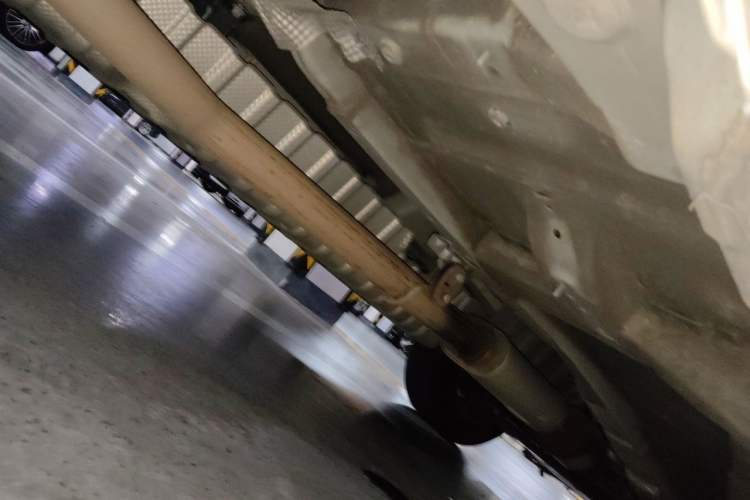 Used Geely Auto Emgrand X7 Sport 2020 1.5TD Automatic Smart Connect PRO Chassis Rear Right