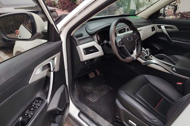 Used Geely Auto Emgrand X7 Sport 2020 1.8TD DCT Two-Wheel Drive Smart Connect 4G-Enabled Version Driver Seat