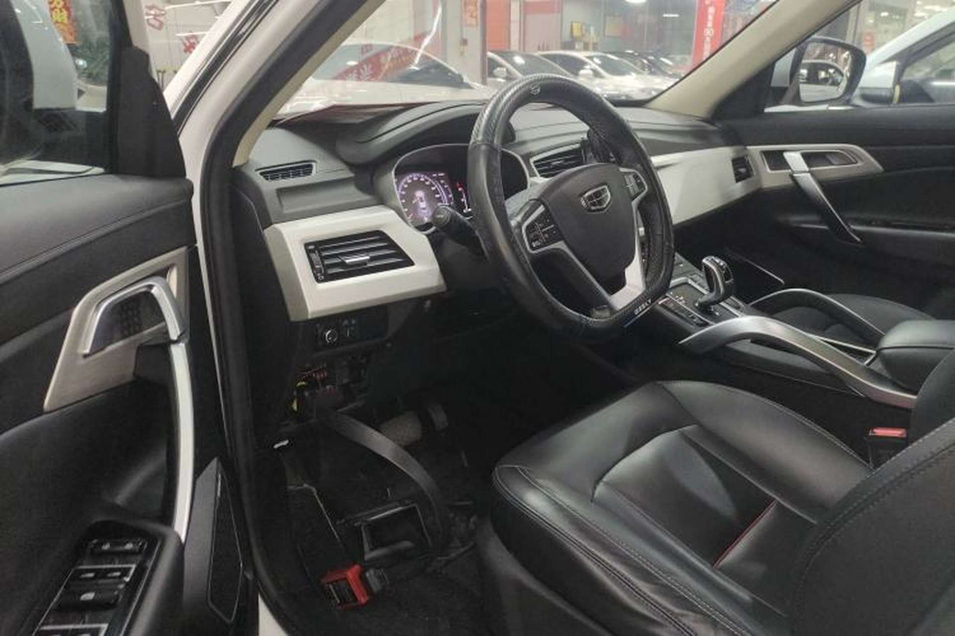 Used Geely Auto Emgrand X7 Sport 2020 1.8TD DCT Two-Wheel Drive Smart Connect 4G-Enabled Version Driver Seat