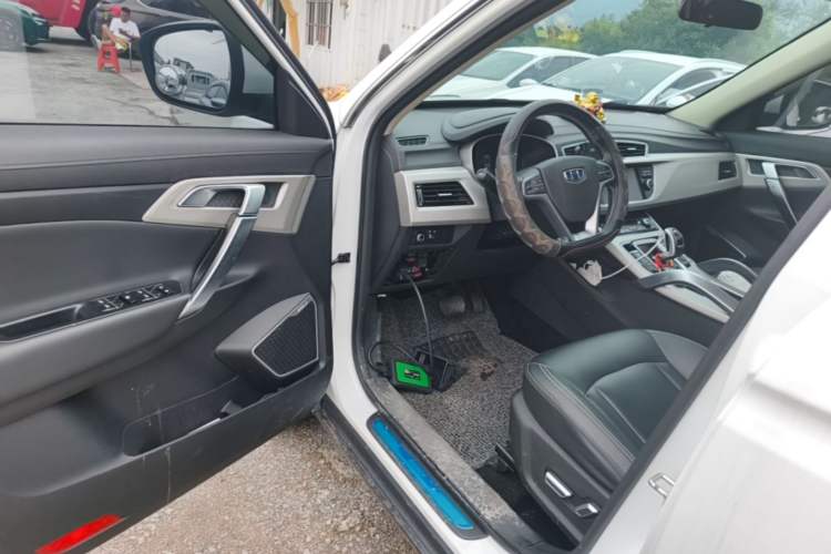 Used Geely Auto Emgrand X7 Sport 2020 1.8TD DCT Two-Wheel Drive Smart Connect 4G-Enabled Version Driver Seat