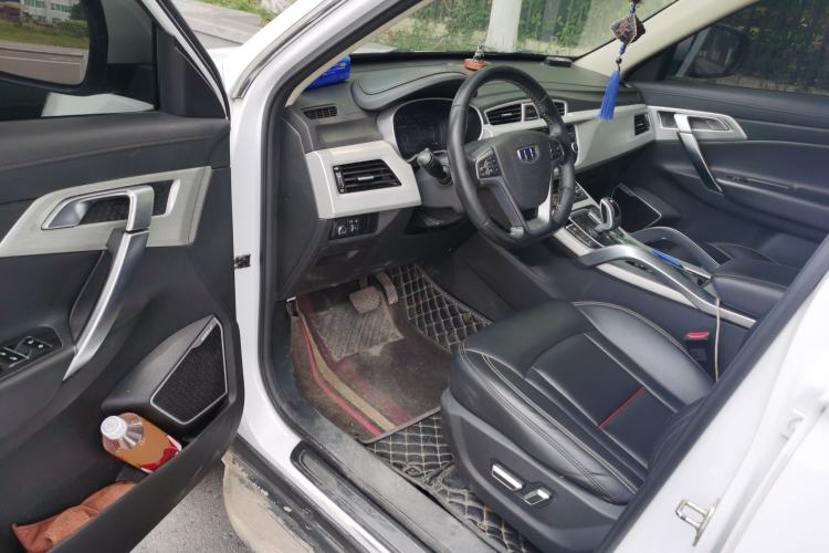 Used Geely Auto Emgrand X7 Sport 2020 1.8TD DCT Two-Wheel Drive Smart Connect 4G-Enabled Version Driver Seat