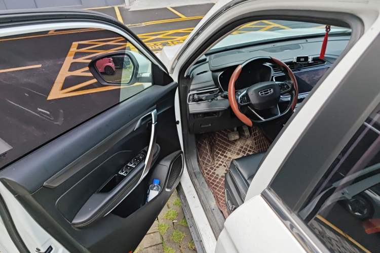 Used Geely Auto Emgrand X7 Sport 2020 1.8TD DCT Smart Connect PRO Driver Seat