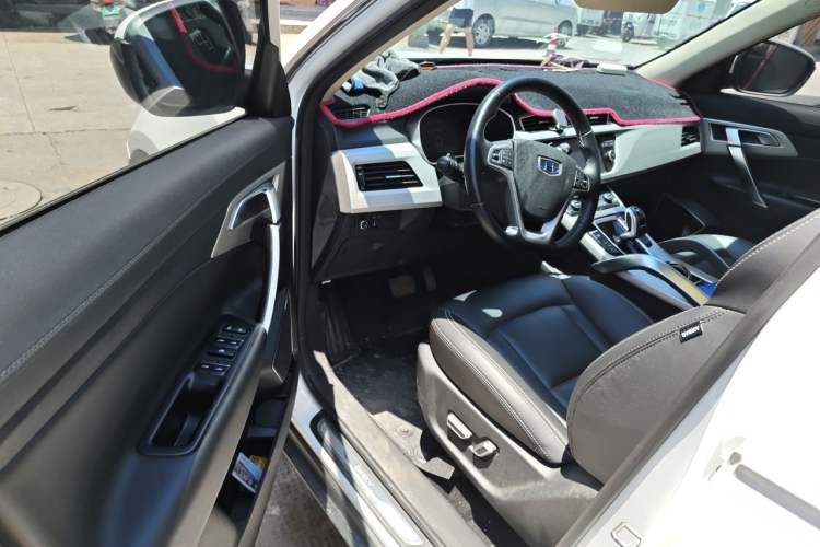 Used Geely Auto Emgrand X7 Sport 2020 1.8TD DCT Two-Wheel Drive Smart Connect 4G-Enabled Version Driver Seat