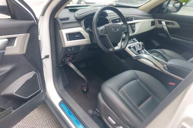 Used Geely Auto Emgrand X7 Sport 2020 1.8TD DCT Two-Wheel Drive Smart Connect 4G-Enabled Version Driver Seat