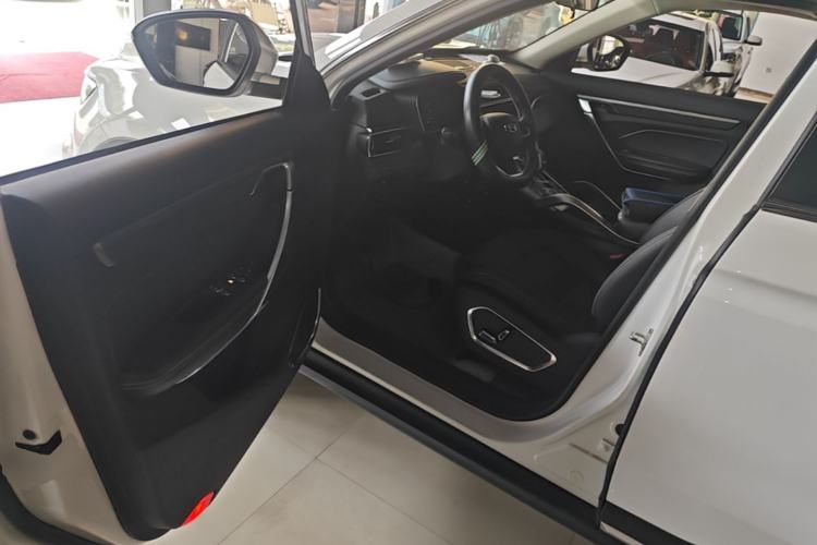 Used Geely Auto Emgrand X7 Sport 2020 1.8TD DCT Smart Connect PRO Driver Seat