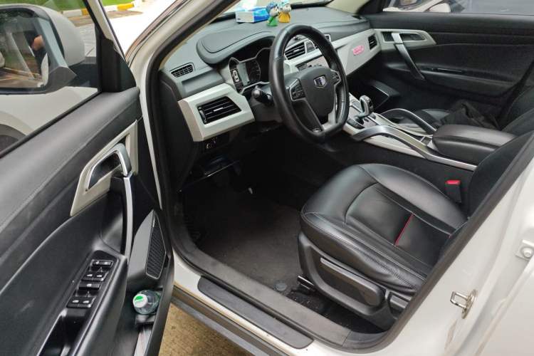Used Geely Auto Emgrand X7 Sport 2020 1.8TD DCT Two-Wheel Drive Zhiya Model Driver Seat