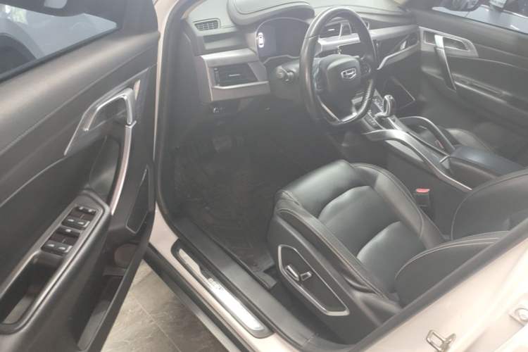 Used Geely Auto Emgrand X7 Sport 2020 1.8TD DCT Two-Wheel Drive Smart Connect 4G-Enabled Version Driver Seat