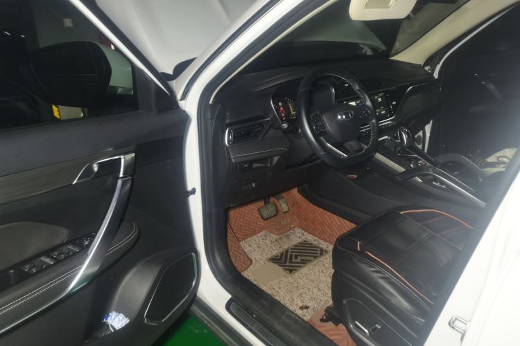 Used Geely Auto Emgrand X7 Sport 2020 1.5TD Automatic Smart Connect PRO Driver Seat