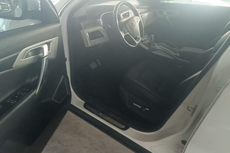 Used Geely Auto Emgrand X7 Sport 2020 1.8TD DCT Two-Wheel Drive Smart Connect 4G-Enabled Version Driver Seat