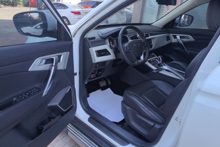 Used Geely Auto Emgrand X7 Sport 2020 1.8TD DCT Two-Wheel Drive Zhiya Model Driver Seat