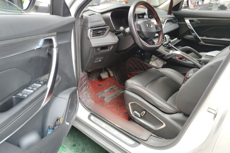 Used Geely Auto Emgrand X7 Sport 2020 1.5TD Automatic Smart Connect PRO Driver Seat
