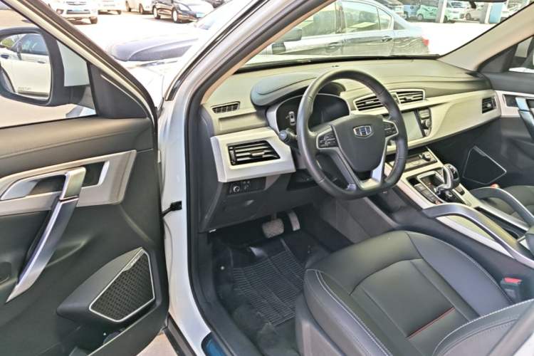 Used Geely Auto Emgrand X7 Sport 2020 1.8TD DCT Two-Wheel Drive Smart Connect 4G-Enabled Version Driver Seat
