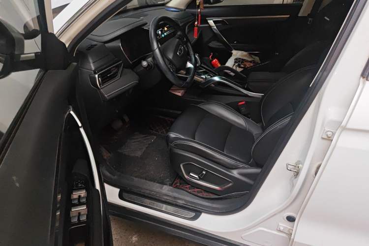 Used Geely Auto Emgrand X7 Sport 2020 1.8TD DCT Smart PRO Driver Seat