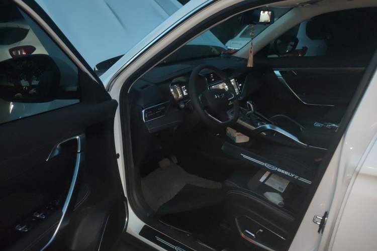 Used Geely Auto Emgrand X7 Sport 2020 1.8TD DCT Smart Connect PRO Driver Seat