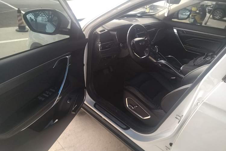 Used Geely Auto Emgrand X7 Sport 2020 1.8TD DCT ZhiZun PRO Driver Seat