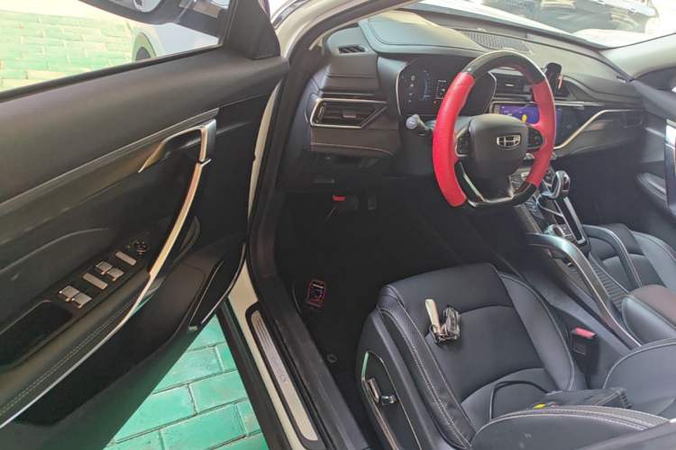 Used Geely Auto Emgrand X7 Sport 2020 1.8TD DCT Smart PRO Driver Seat