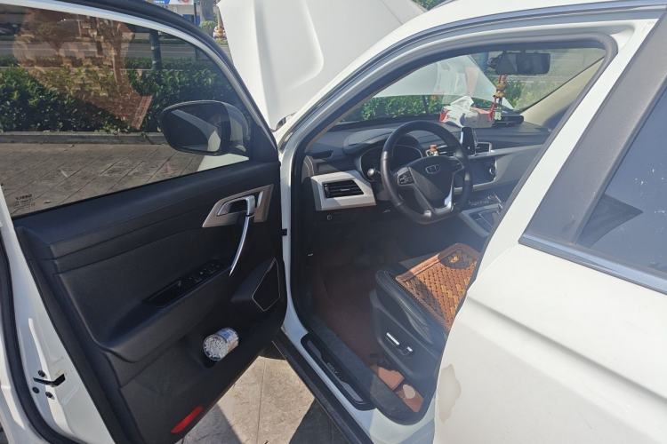 Used Geely Auto Emgrand X7 Sport 2020 1.8TD DCT Two-Wheel Drive Smart Connect 4G-Enabled Version Driver Seat