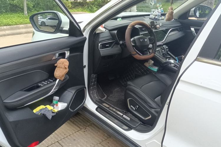 Used Geely Auto Emgrand X7 Sport 2020 1.5TD Automatic Smart Connect PRO Driver Seat