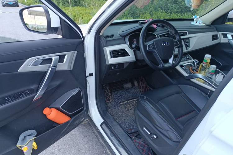 Used Geely Auto Emgrand X7 Sport 2020 1.8TD DCT Two-Wheel Drive Smart Connect 4G-Enabled Version Driver Seat